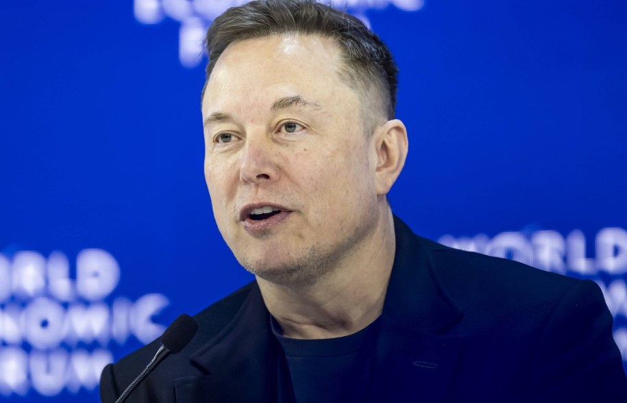 Elon Musk /GIAN EHRENZELLER/EPA /PAP