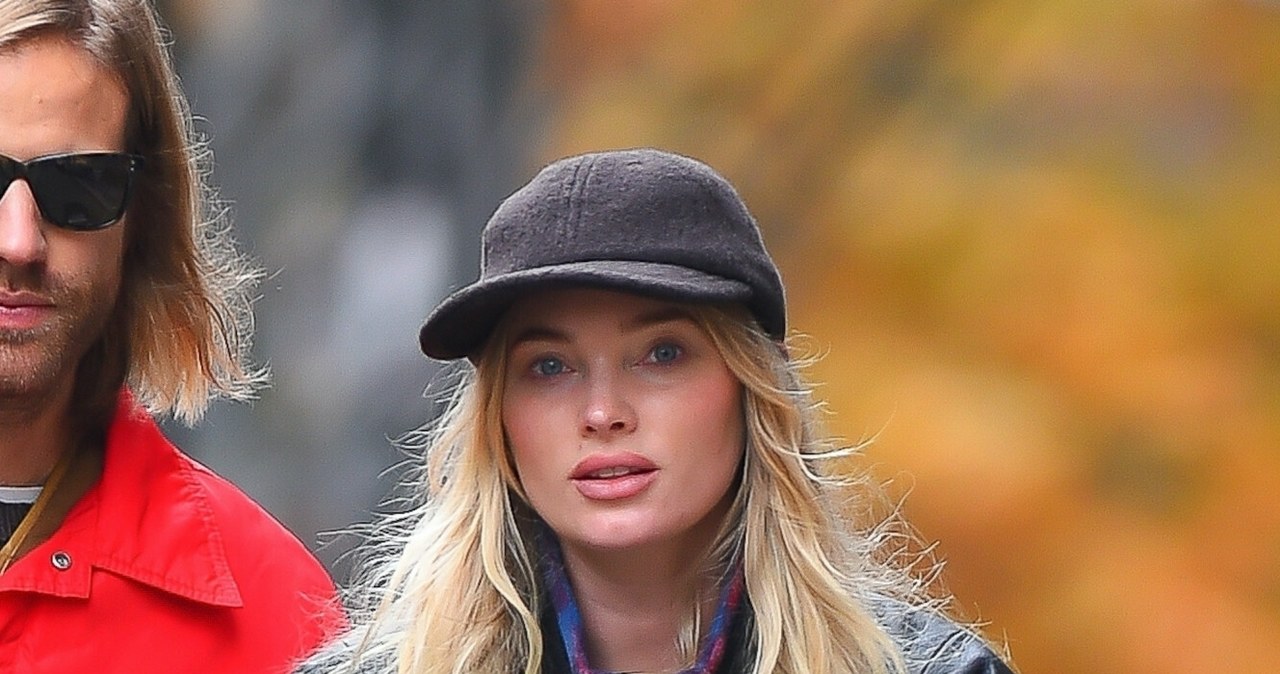 Elsa Hosk w czarnej, skórzanej kurtce /BACKGRID /East News