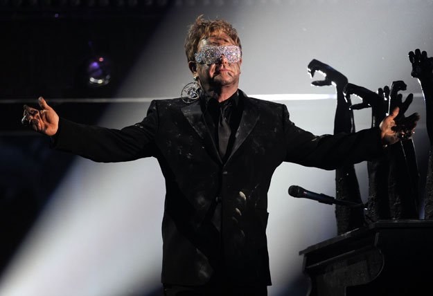 Elton John dziękuje za popularność fot. Kevin Winter /Getty Images/Flash Press Media