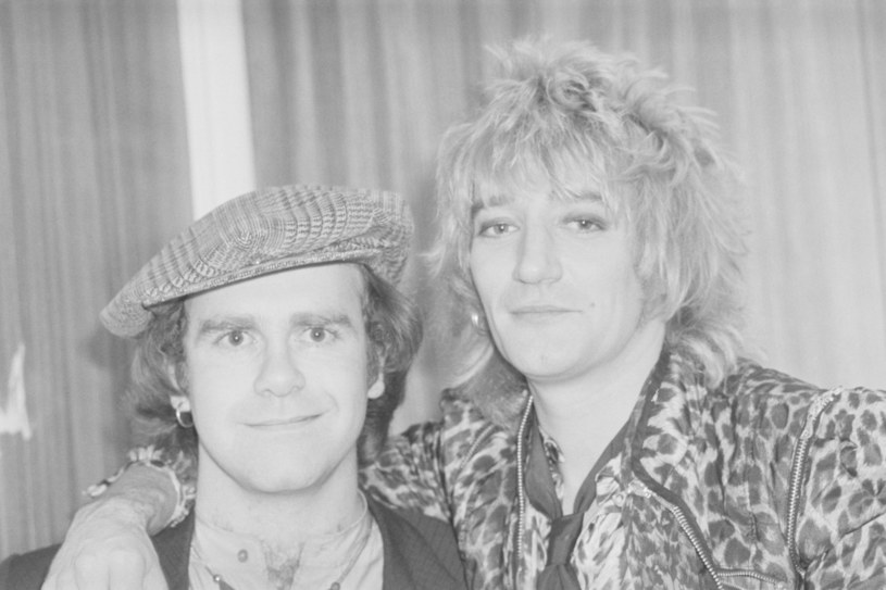 Elton John i Rod Stewart /Evening Standard /Getty Images