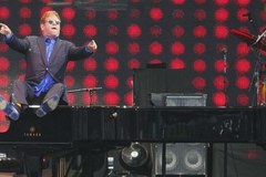 Elton John na scenie Life Festival Oświęcim!