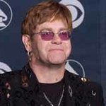 Elton John nagrywa z grupą Blue
