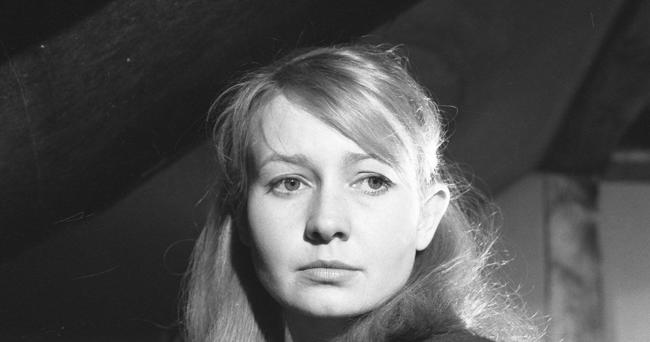 Elżbieta Czyżewska jako Luzzi w filmie "Pierwszy dzień wolności (1964) /Polfilm 1 /East News