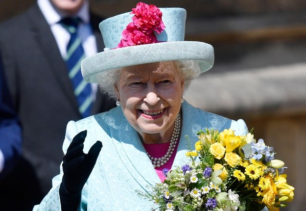 Elżbieta II na brytyjskim tronie jest od dziesięcioleci /NEIL HALL /PAP/EPA