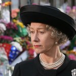Elżbieta II nie obejrzy "Królowej"