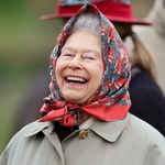 Elżbieta II w przebraniu bawiła się na Glastonbury? Zdjęcie hitem sieci!