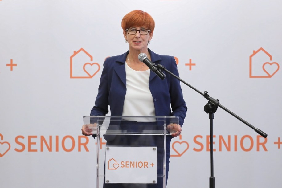 Elżbieta Rafalska /Paweł Supernak /PAP