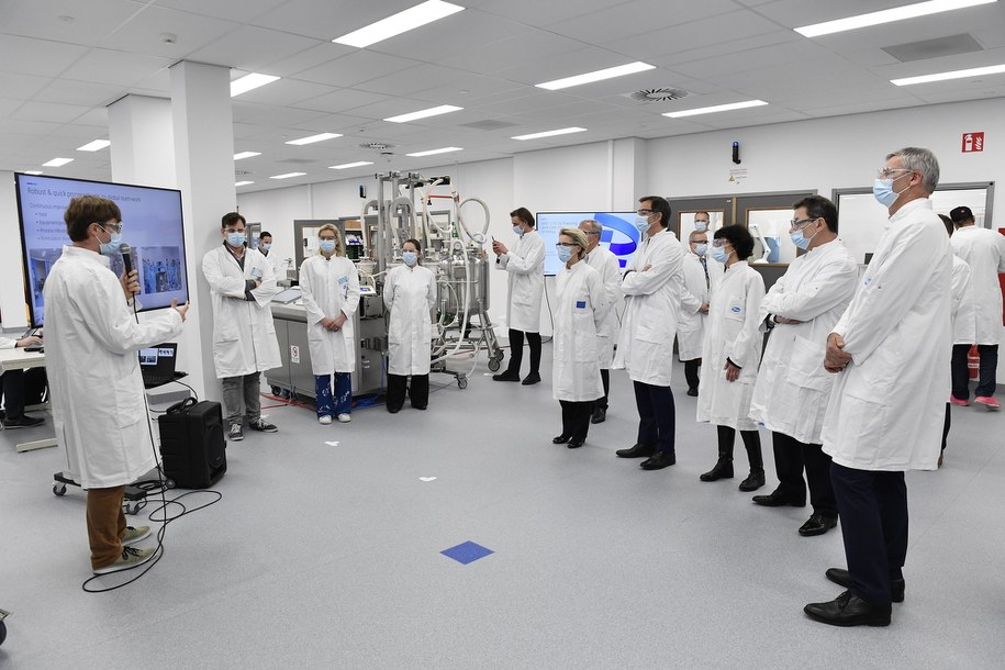 ​Szczepionka Pfizer dla nastolatków? Decyzja jeszcze w czerwcu