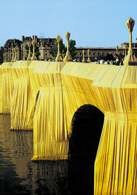 Emballage: Christo, opakowany Pont Neuf w Paryżu /Encyklopedia Internautica