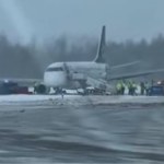 Embraer LOT-u zjechał z pasa startowego na lotnisku w Wilnie. Winna pogoda?