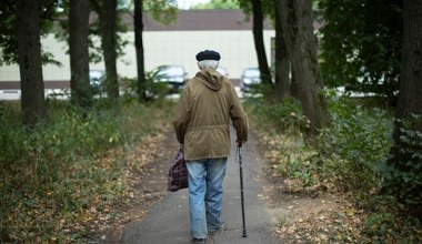Emeryt zażądał 500 zł miesięcznie od własnego syna. Sąd wydał wyrok