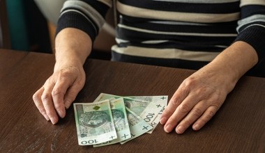 Emerytura wyższa o 500 zł. Ci seniorzy mogą dostać dodatkowe świadczenie 