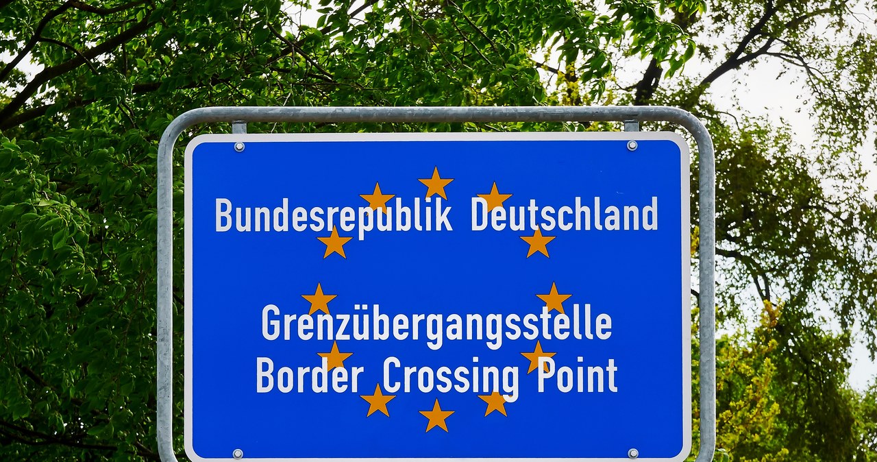 Emigranci chcę wyjechać z Niemiec. Polska wśród popularnych kierunków /123RF/PICSEL