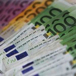 Emigranci wysyłają euro pod choinkę