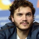Emile Hirsh zagra Johna Belushiego