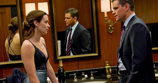 Emily Blunt i Matt Damon w filmie "Władcy umysłów" /materiały dystrybutora