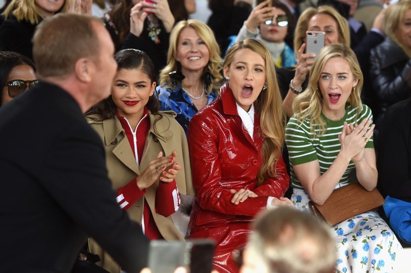 Emily Bunt i Blake Lively /Getty Images