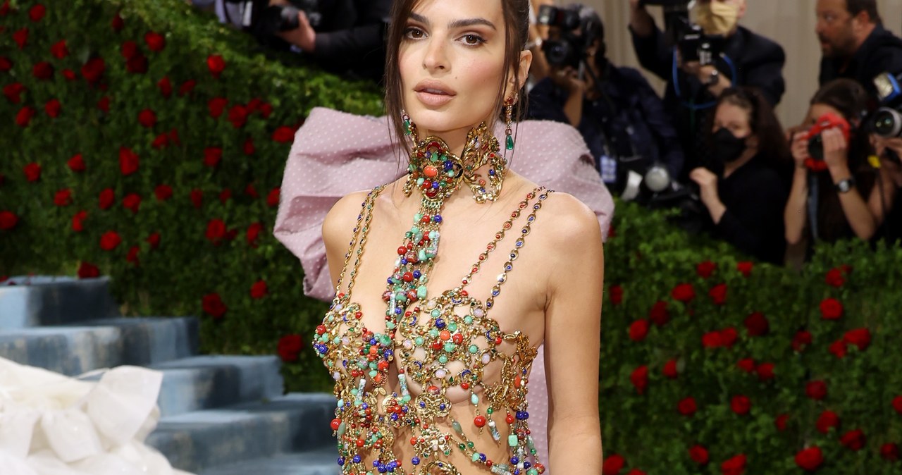 Emily Ratajkowski /Mike Coppola / Staff /Getty Images