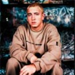 Eminem pilnuje swych nagrań