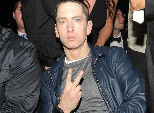 Eminem pozdrawia Nicka Cannona fot. Larry Busacca /Getty Images/Flash Press Media