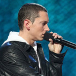 Eminem sądzi się o miliony