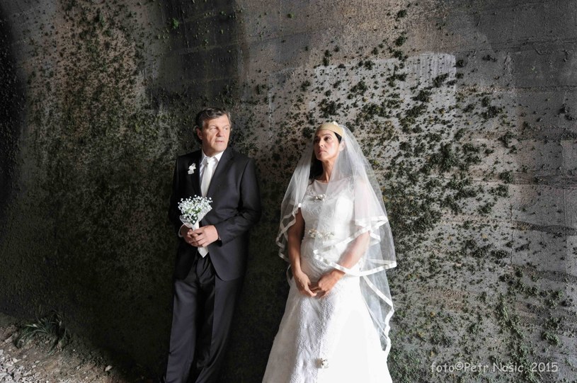 Emir Kusturica i Monica Bellucci na planie filmu "Na mlecznej drodze" /materiały dystrybutora