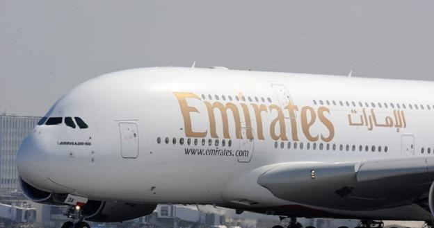 Emirates Airlines zatrudniają 45 tys. osób /AFP
