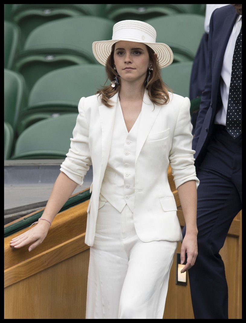 Emma Watson w bieli /East News