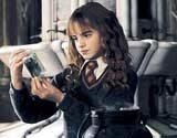 Emma Watson w filmie "Harry Potter i komnata tajemnic" /