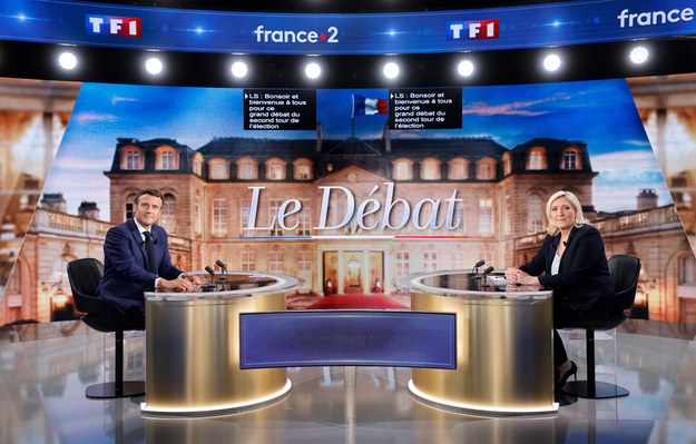 Emmanuel Macron i Marine Le Pen podczas debaty przed II turą wyborów prezydenckich we Francji /LUDOVIC MARIN / POOL /PAP/EPA