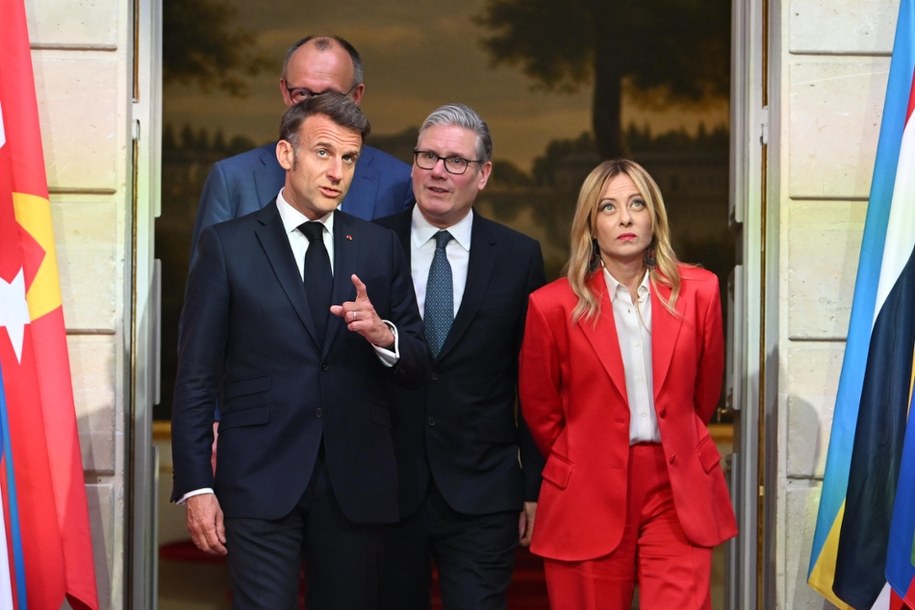 Emmanuel Macron, Keir Starmer i Giorgia Meloni po spotkaniu ws. cieśniny Ormuz. /PAP/EPA/JEANNE ACCORSINI / POOL /PAP/EPA