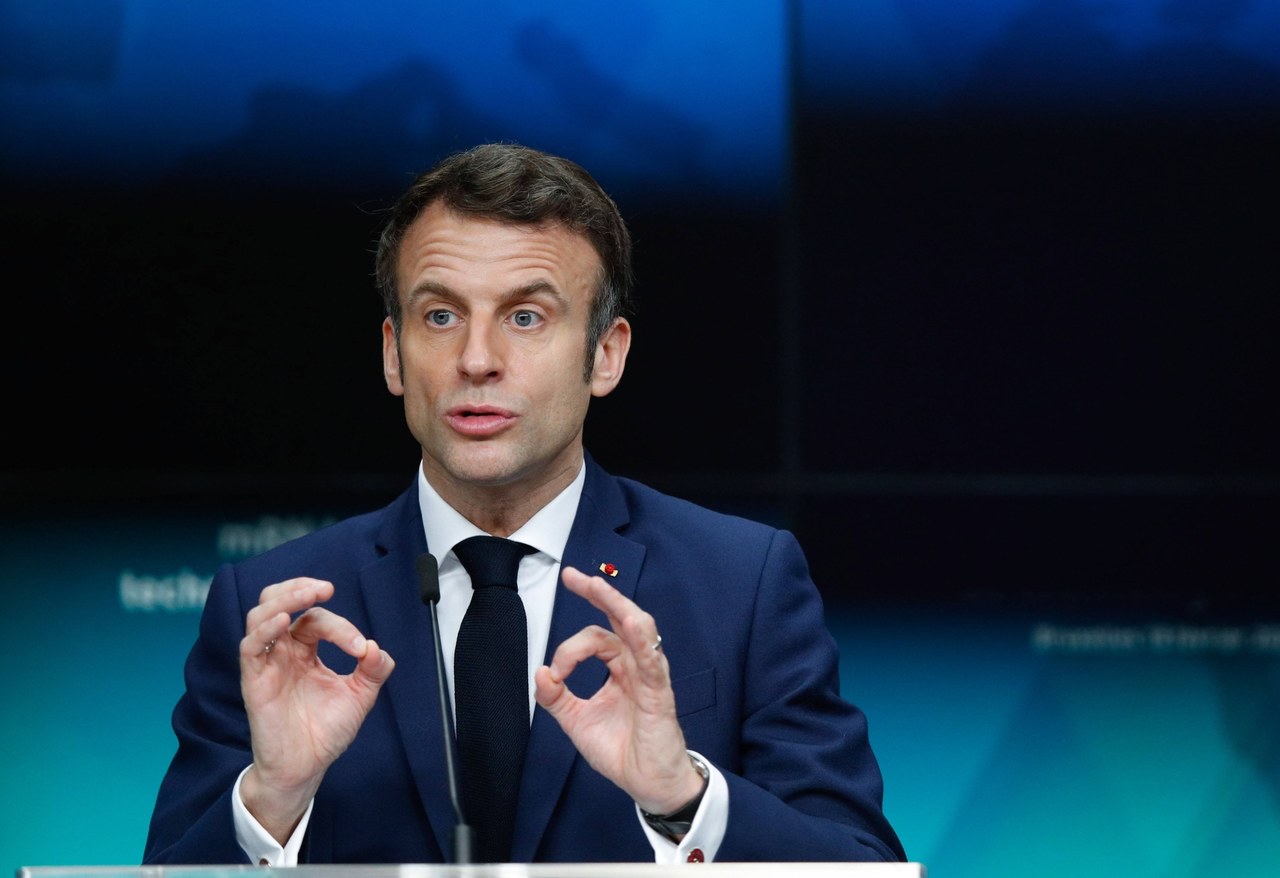 Emmanuel Macron: Nadchodzące dni będą prawdopodobnie jeszcze trudniejsze