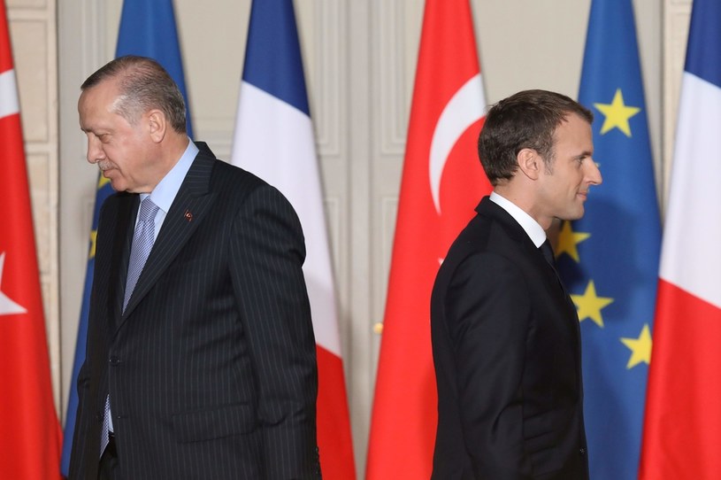 Emmanuel Macron (z prawej) i Recep Tayyip Erdogan /AFP