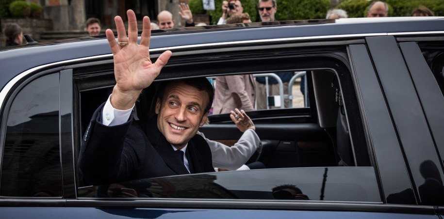 Emmanuel Macron /CHRISTOPHE PETIT TESSON /PAP/EPA