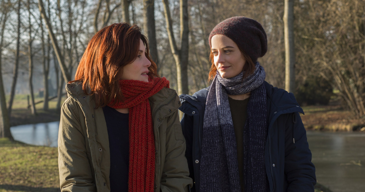 Emmanuelle Seigner i Eva Green w filmie "Prawdziwa historia" /materiały prasowe