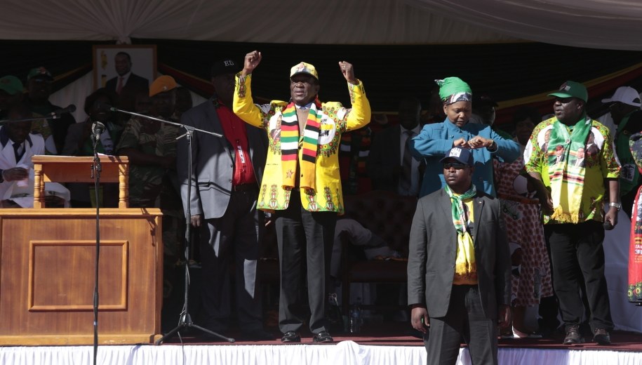 Emmerson Mnangagwa /AARON UFUMELI /PAP/EPA