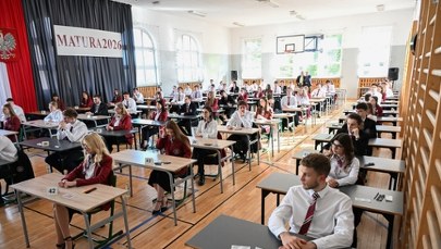 Emocje sięgają zenitu. Maturzyści zmierzyli się z królową nauk