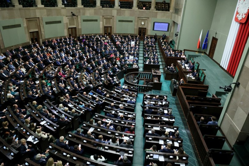 Emocje w Sejmie. Kolejna afera na komisji. PiS grzmi o "odwołanym głosowaniu"