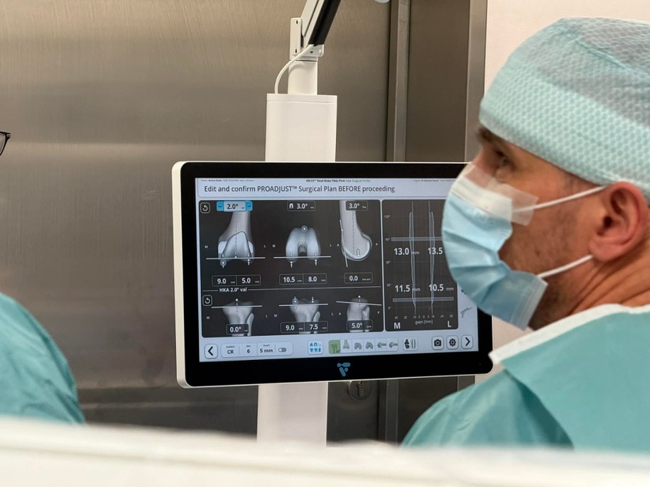 Endoprotezoplastyka stawu kolanowego /Wojskowy Szpital Kliniczny w Krakowie /