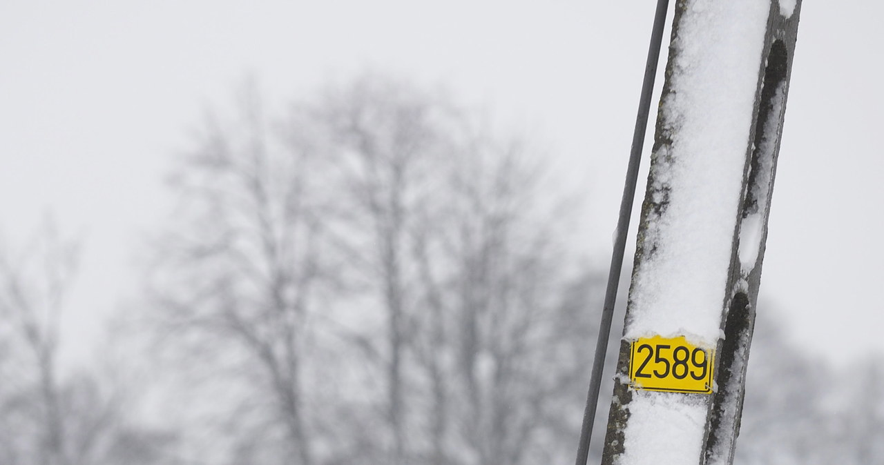 Energetycy od rana usuwają awarie na Mazowszu i Podlasiu