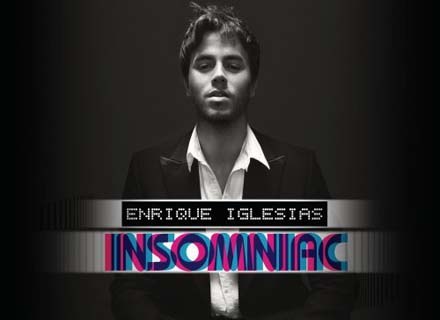 Enrique Iglesias na okładce płyty "Insomniac" /