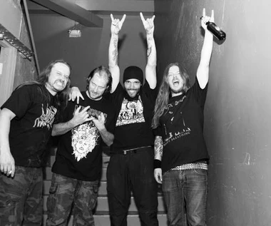 Entombed na Silesian Massacre