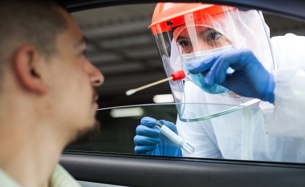 Epidemia koronawirusa. Najwięcej zakażeń na Mazowszu i Śląsku 