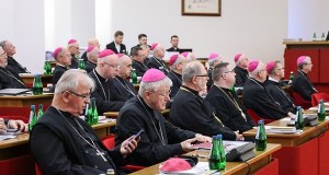 ​Episkopat zdecydował. Komisja ekspertów ma zbadać pedofilię w Kościele