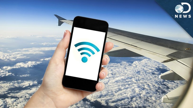 Era internetu na pokładach samolotów nadeszła wraz z upowszechnieniem się smartfonów /Twitter