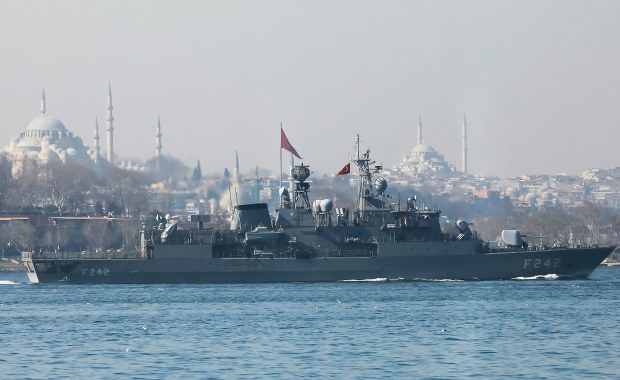 Erdogan ogłasza światu: Turcja buduje gigantyczny lotniskowiec i flotę wojenną