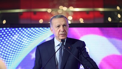 Erdogan: Putin chce zakończyć wojnę tak szybko, jak to tylko możliwe