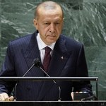 Erdogan: Świat musi znaleźć sposób rozwiązania problemu uchodźców