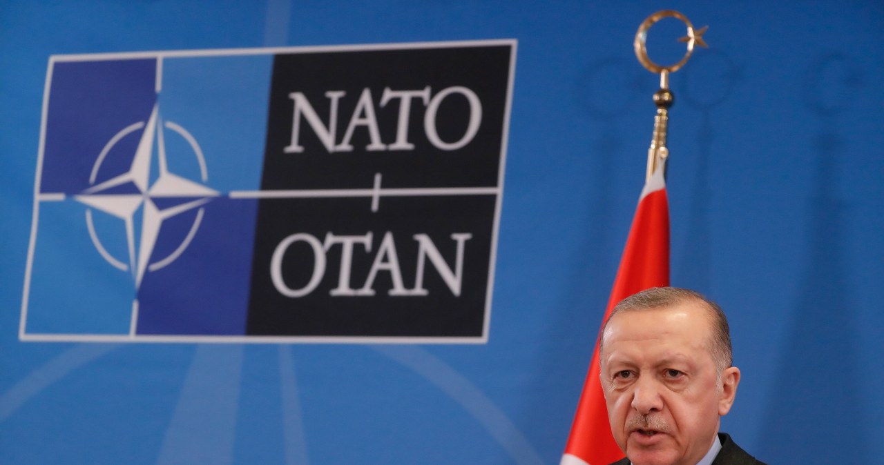 Erdogan: Turcja nie może poprzeć członkostwa Finlandii i Szwecji w NATO