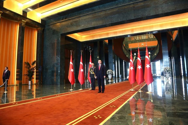 Erdogan w Pałacu Prezydenckim /STR /PAP/EPA